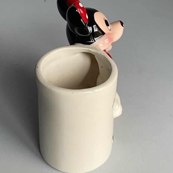 Minnie Mouse Toothbrush or Pen Holder - Picture 5 of 12